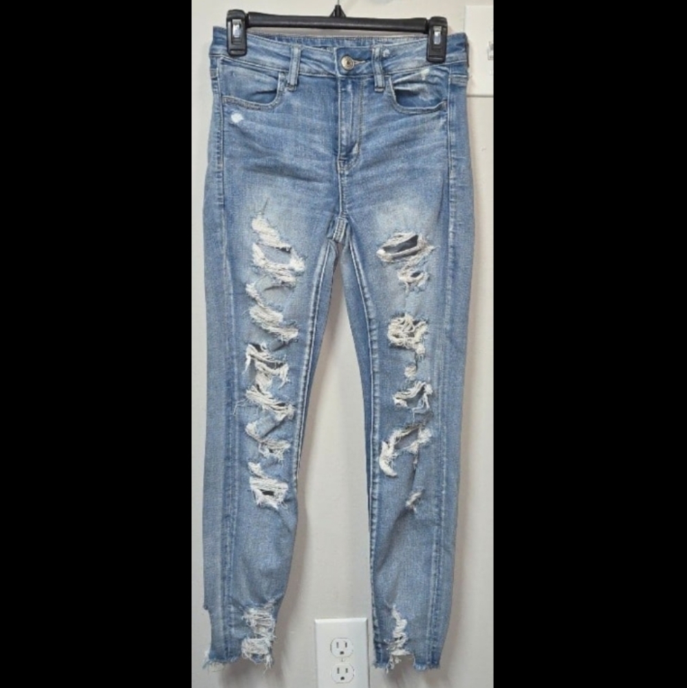 Women's Distressed Blue Jeans